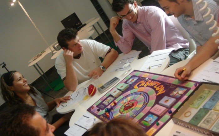 Taller Finanzas: "El juego del dinero"